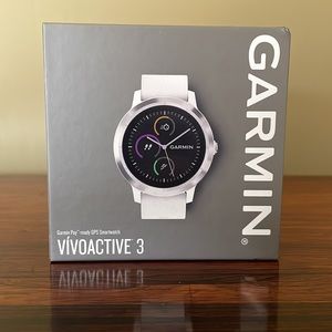 NWOT - Garmin Vivoactive 3 - White - Garmin GPS & Pay-ready Smartwatch